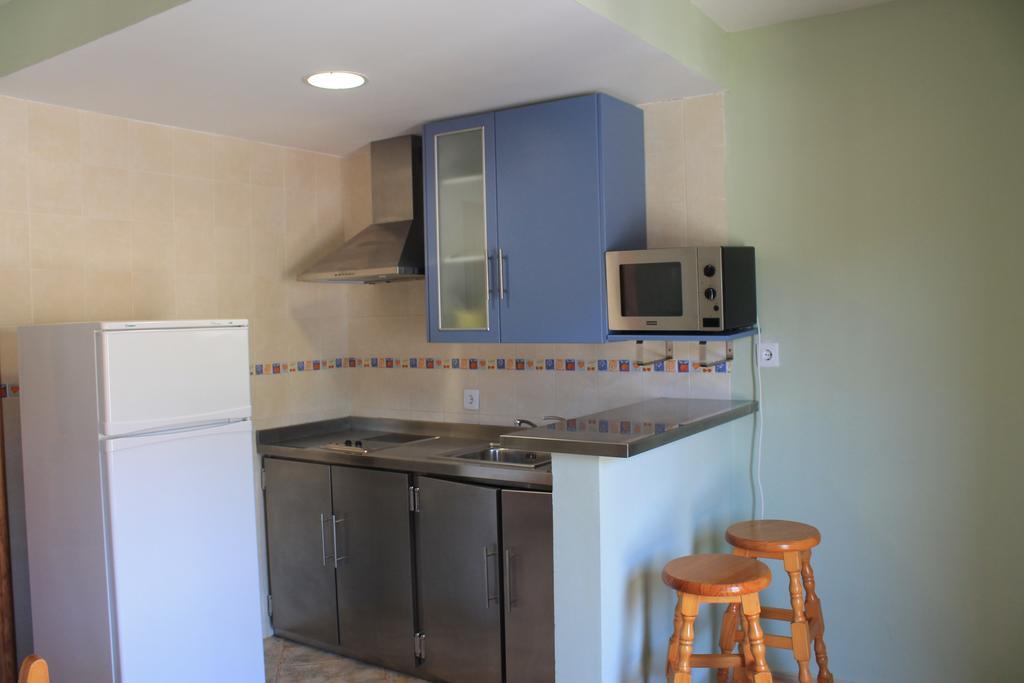 Apartamentos Turisticos Rosario Camarena de la Sierra Rom bilde