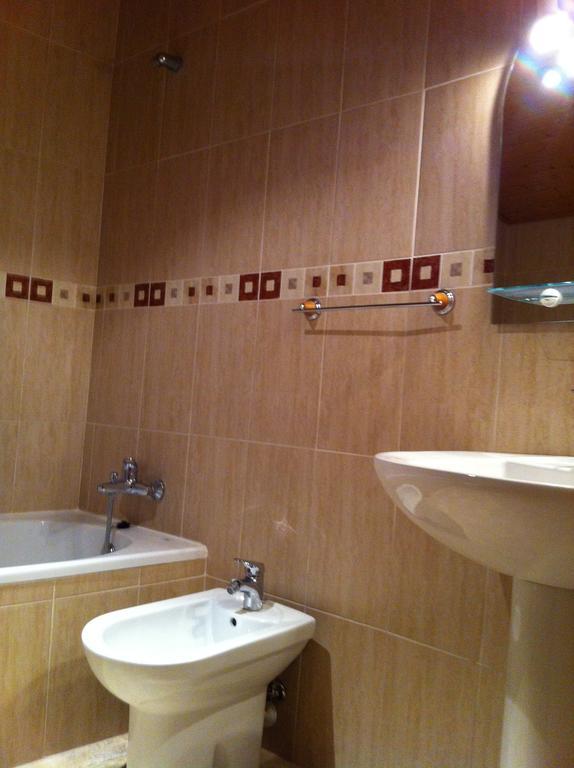 Apartamentos Turisticos Rosario Camarena de la Sierra Eksteriør bilde